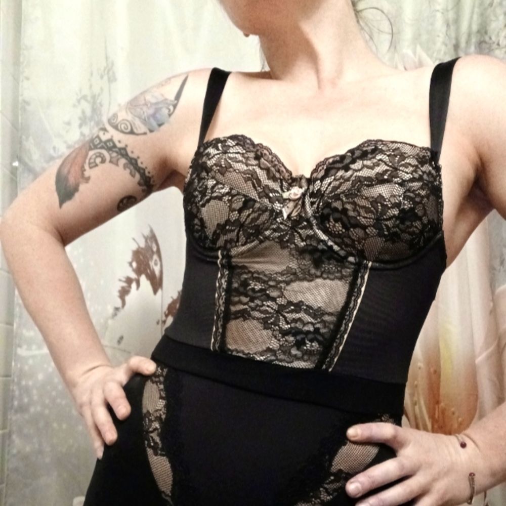 Medium M cocktail shapewear sexy Secret Seductress contouring dress.